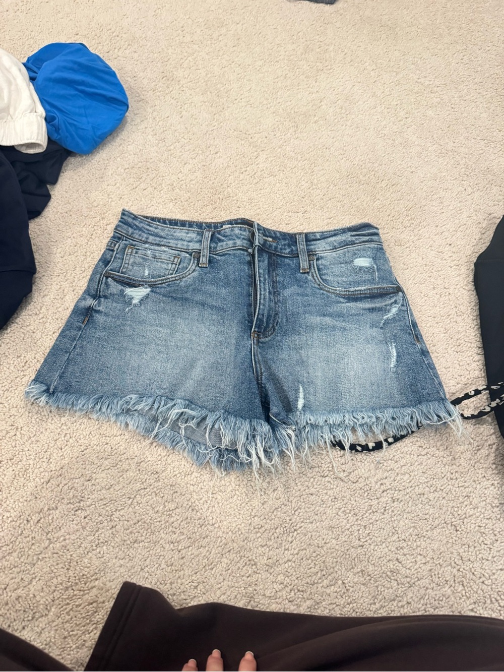 Kut from the cloth Jane high rise short